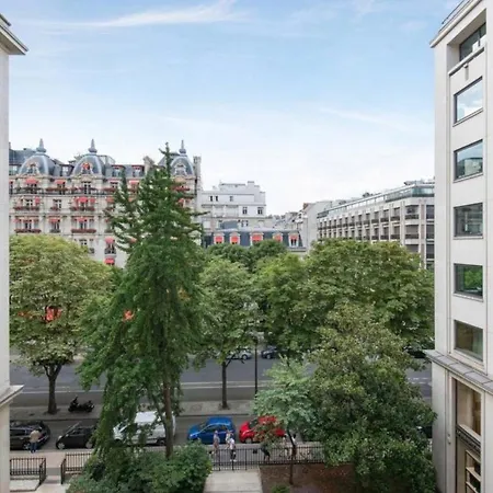 Appartamento Avenue Montaigne Bienvenue Parigi