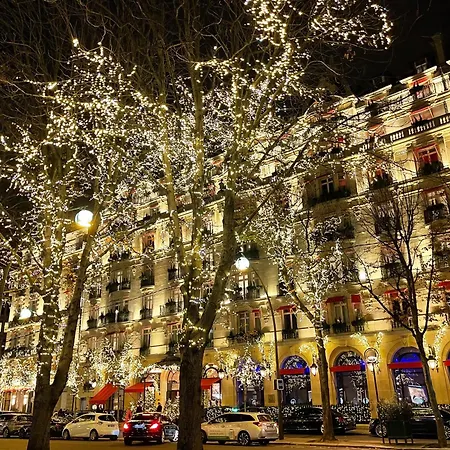 Appartamento Avenue Montaigne Bienvenue Parigi